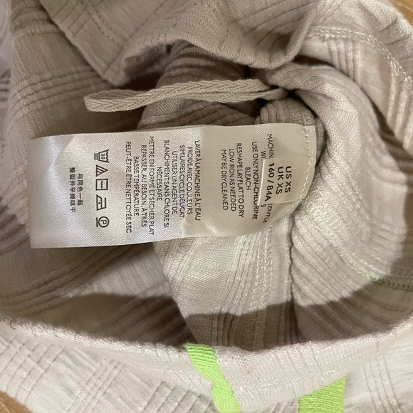 We The Free, turtle neck tank top. Size XS, tan with neon green detail, NWT• - Picture 14 of 15